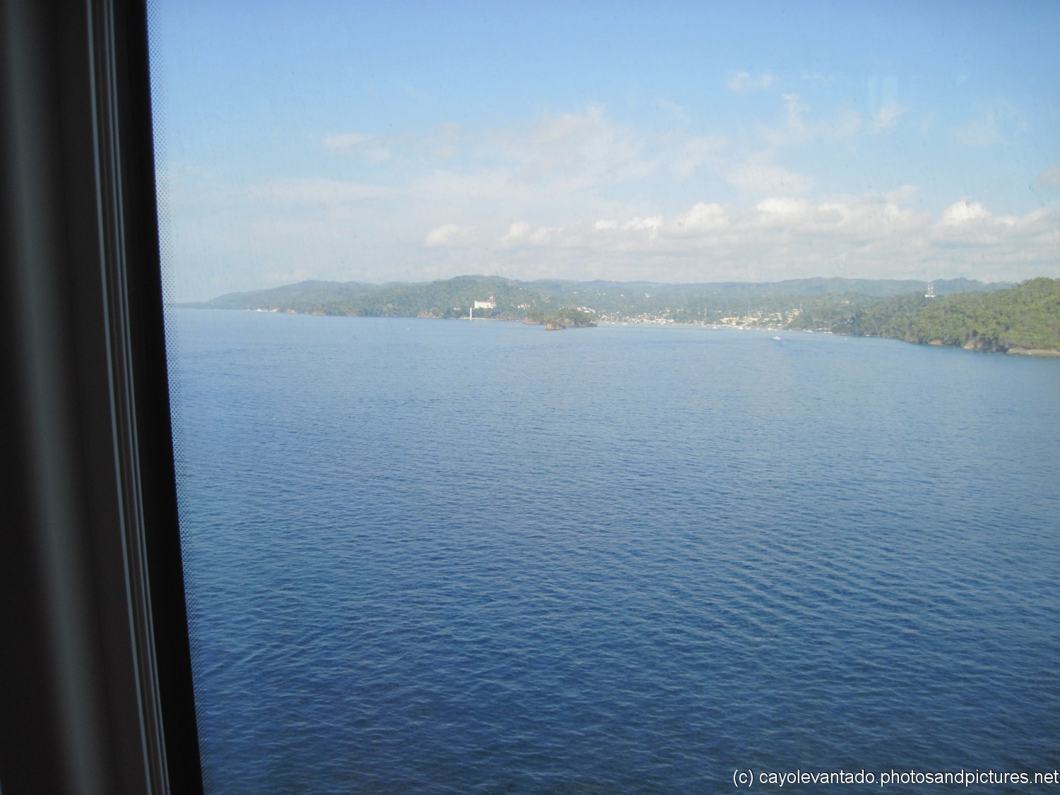 View of Samana from Norwegian Dawn.jpg