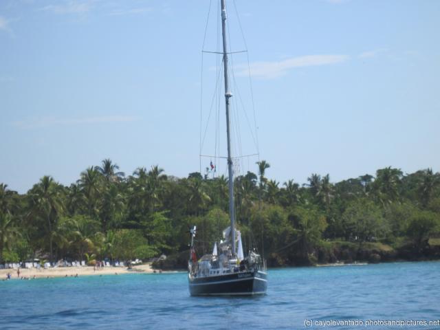 Yacht named Bold Explorer off the coast of Cayo Levantado.jpg