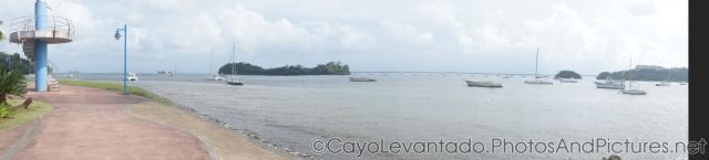 Panoramic view of Samana Santa Barbara coastal area and bridge.jpg